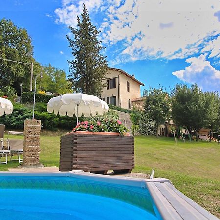 Nice Flat In Arcevia With Swimming Pool 외부 사진