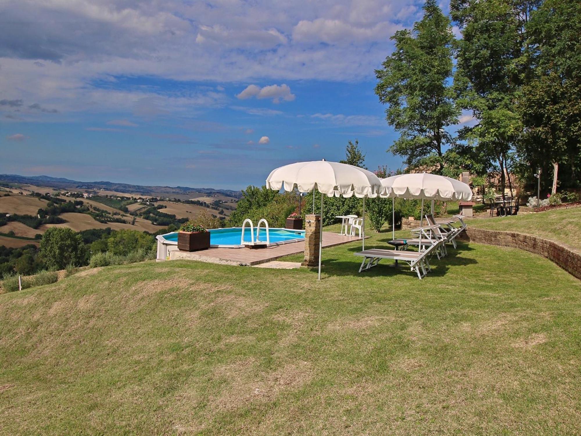 Nice Flat In Arcevia With Swimming Pool 외부 사진