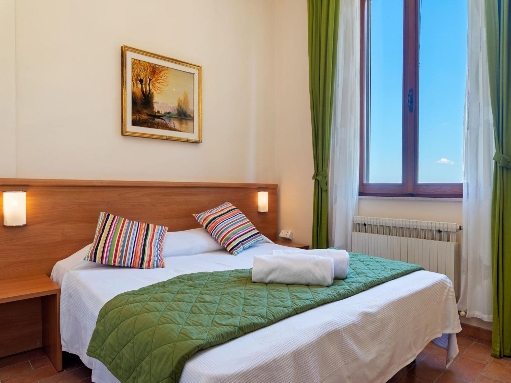 Nice Flat In Arcevia With Swimming Pool 외부 사진
